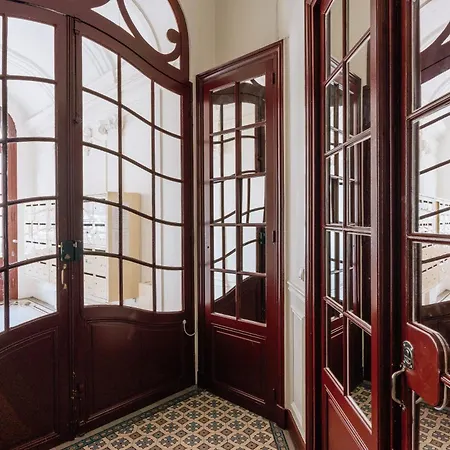 Amazing View 2bd Montmartre!
